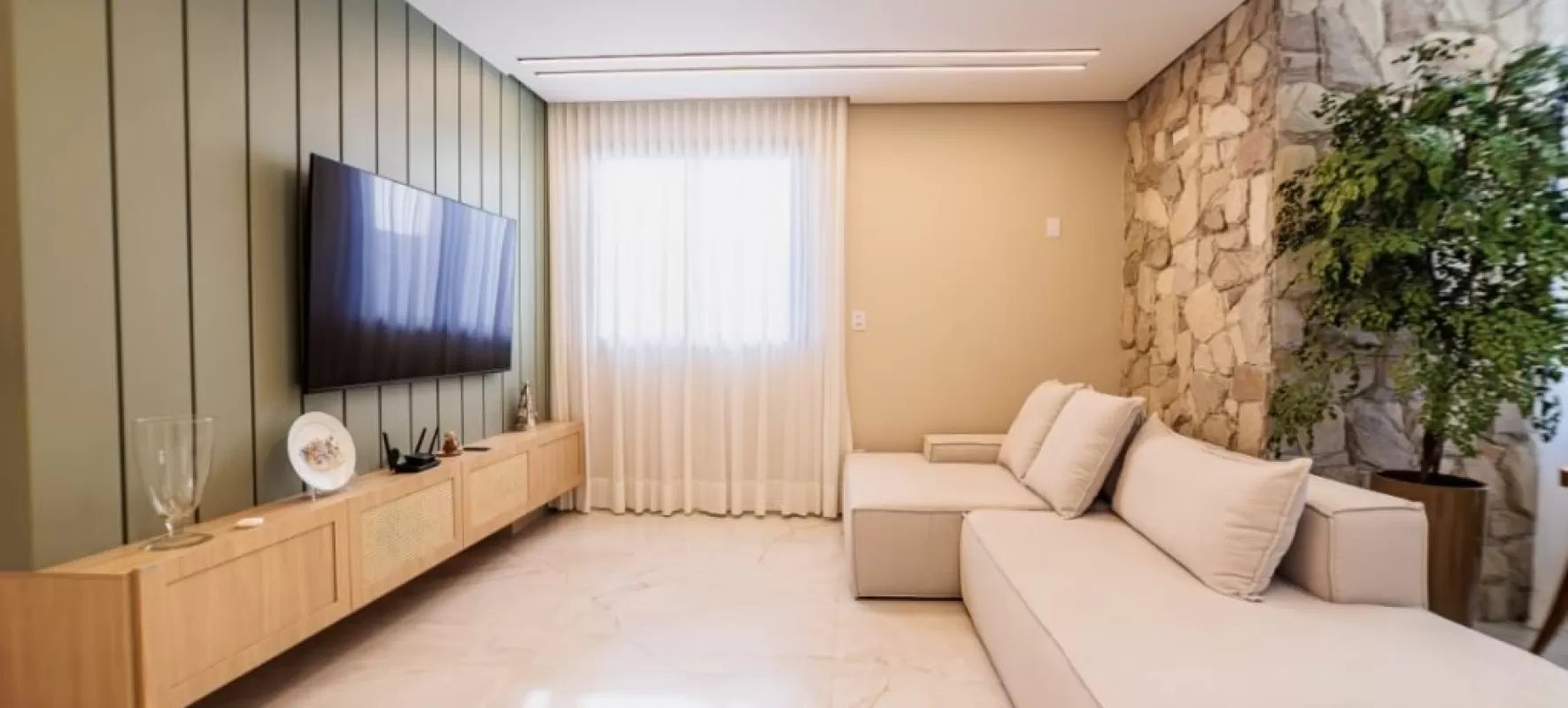 Tendências de mobiliário e acabamento para moradias frente-mar em 2026